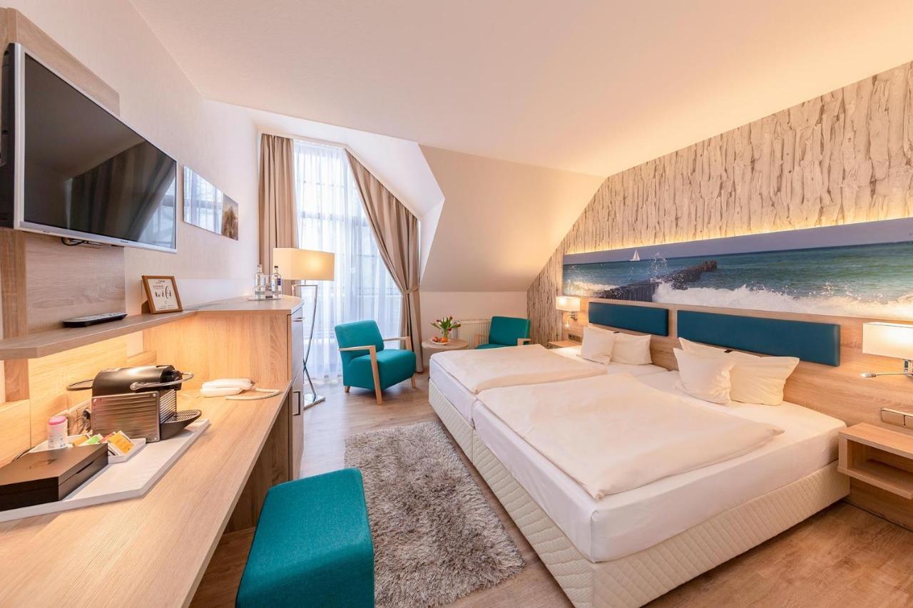 Hotel Blinkfueer Dierhagen Esterno foto